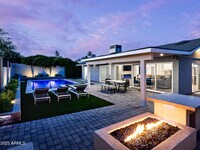 Building Photo - 6020 N 77th Pl