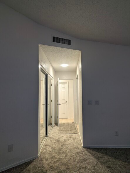 Building Photo - 1732 W Rue du Fleuve