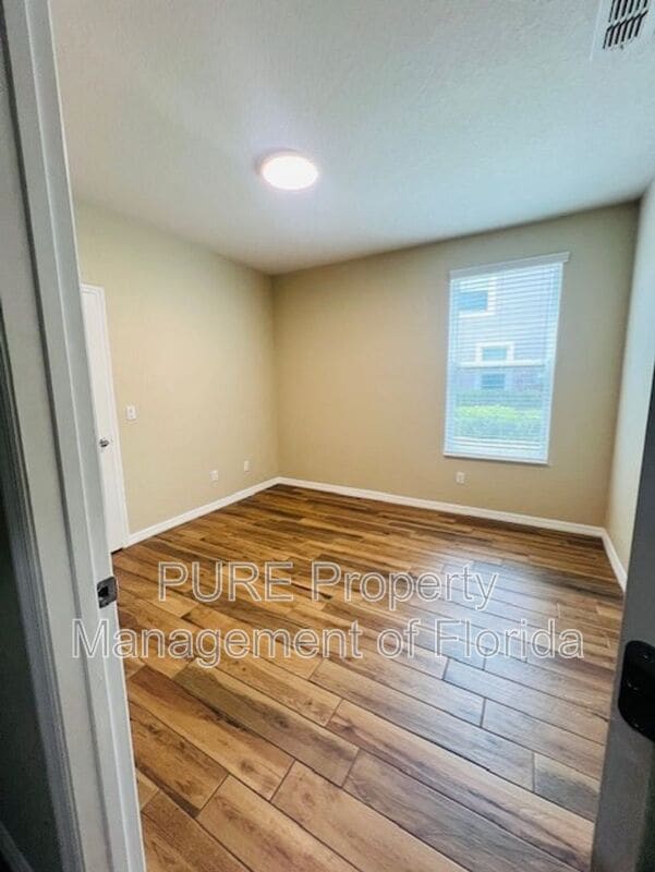 Building Photo - 8317 Bella Vida Cir