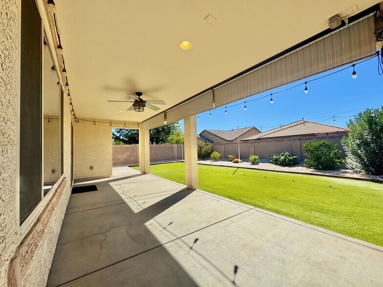 Building Photo - 11599 Boll Bloom Dr