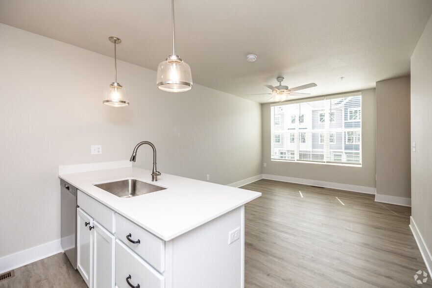 Grand Valley Townhomes 1747 S Telluride St West Des Moines IA 50265