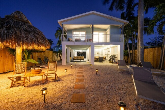 Building Photo - 24 Beach Dr