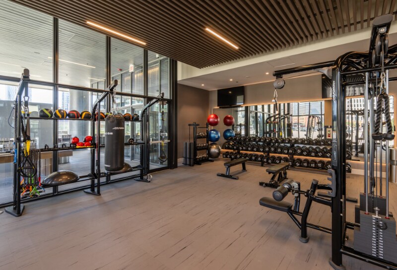 Building Photo - 351 N Union Ave