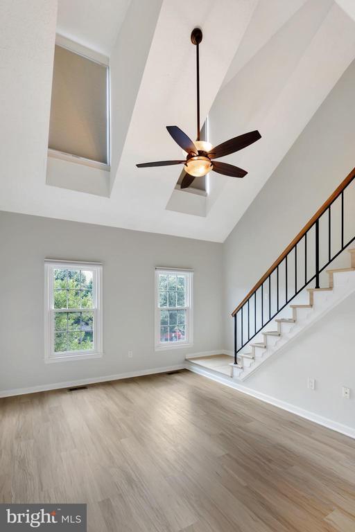 Building Photo - 12867 Mill House Ct