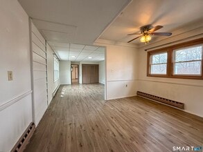 Building Photo - 41 Waterbury Rd