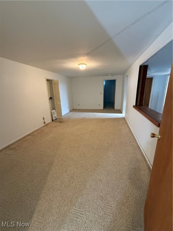 Building Photo - 964 Country Club Dr