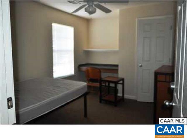Building Photo - 196 Yellowstone Dr