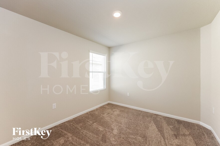 Building Photo - 4435 Meadowland Pl