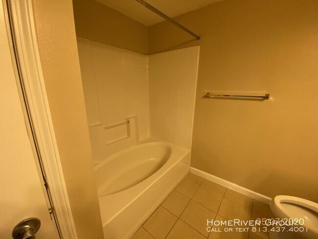 Building Photo - 12204 Wild Iris Way