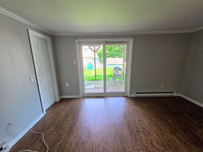 Building Photo - 5657 Wood Ln