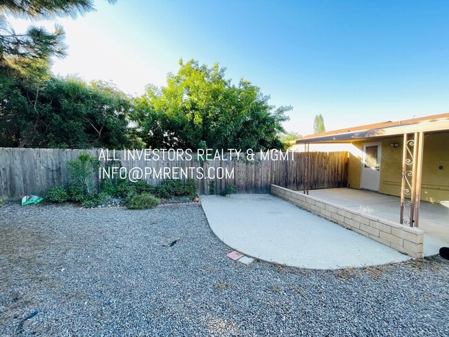 Building Photo - 1428 Panorama Ridge Rd