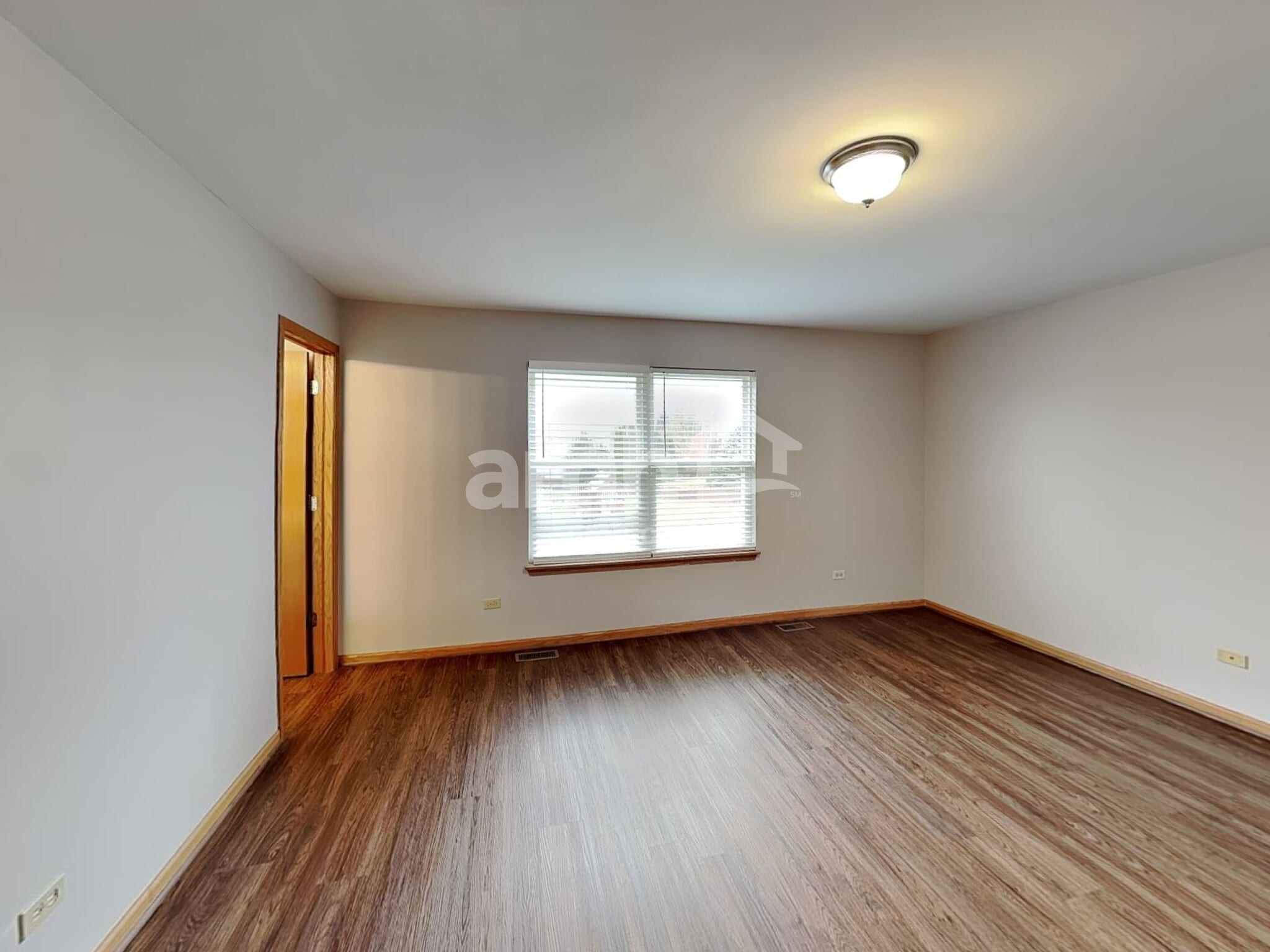 Building Photo - 1907 Arbor Falls Dr