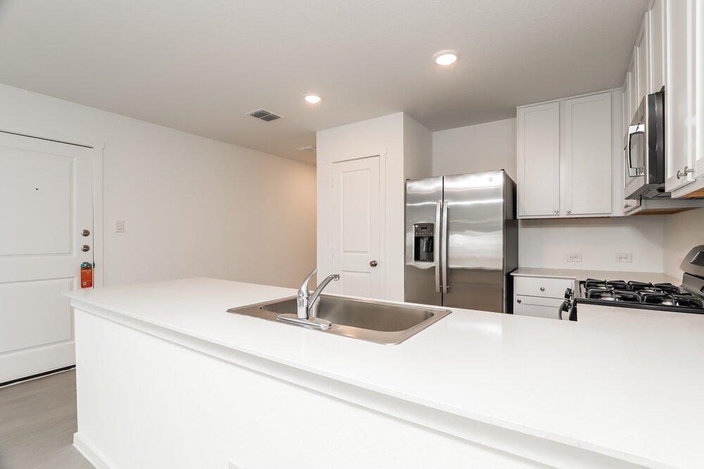 Building Photo - 261 Amy Frances Dr