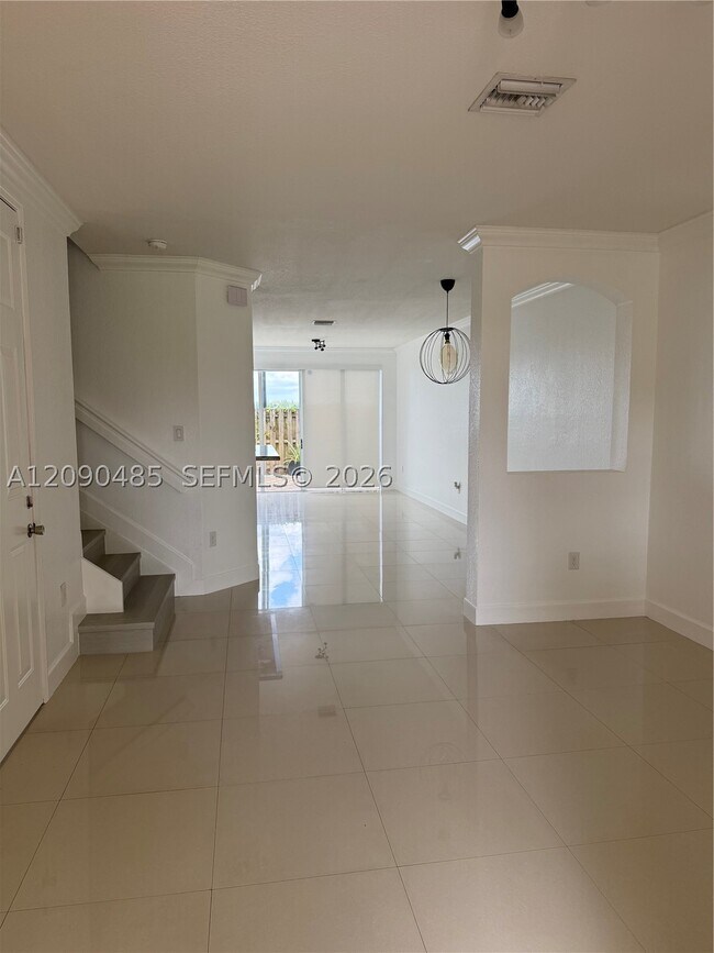 Building Photo - 7140 SW 166th Pl