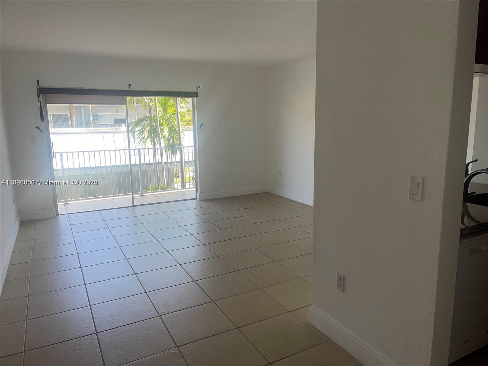 Building Photo - 7401 SW 82nd St