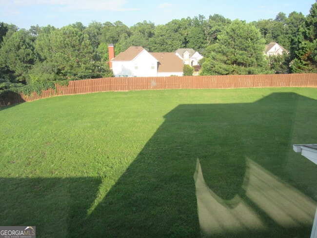 Building Photo - 305 Sunderland Cir