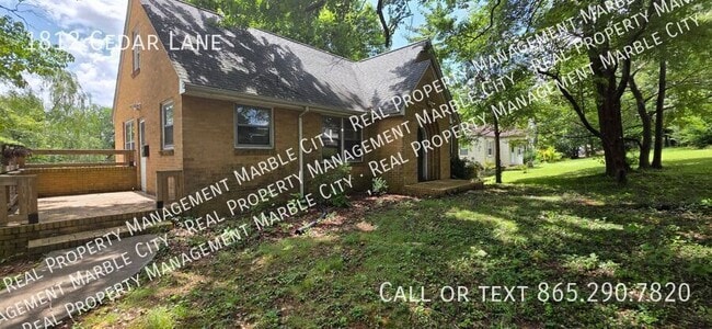 Building Photo - 1812 Cedar Ln