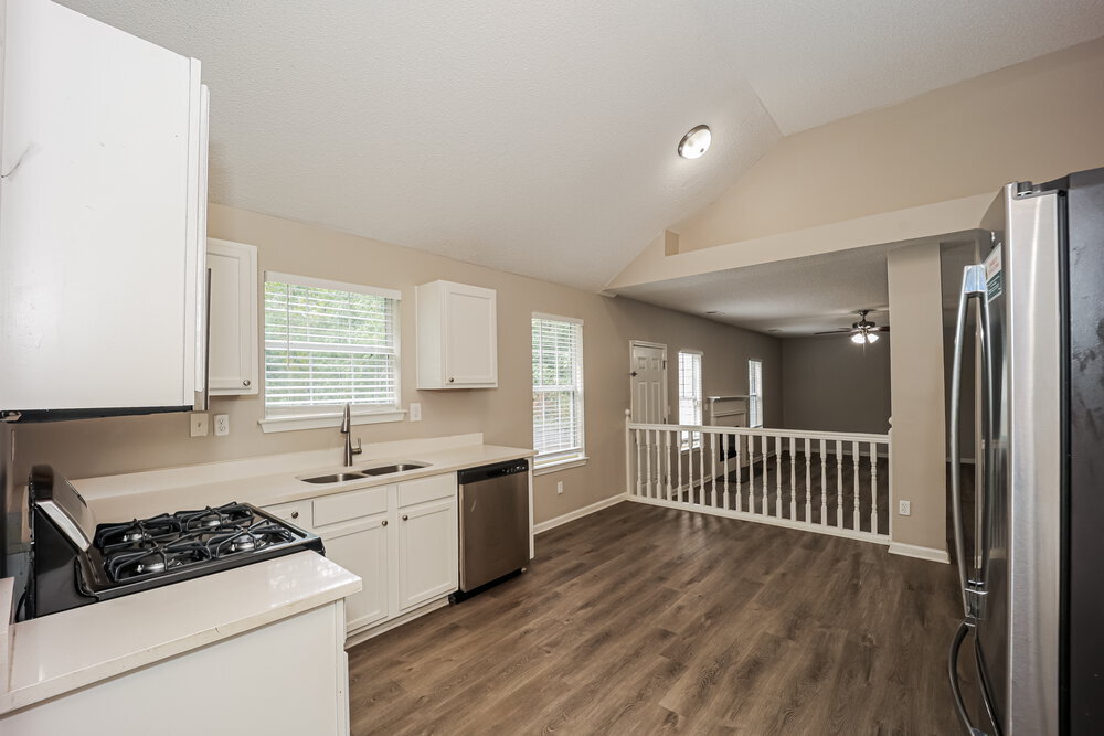 Building Photo - 426 Pecan Wood Cir