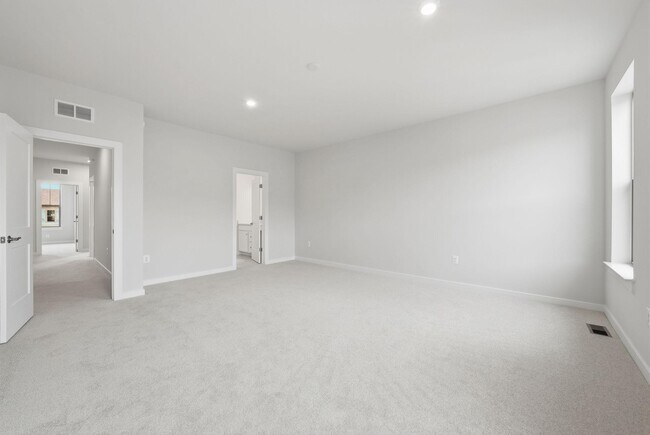 Building Photo - 1104 Dabney Dr