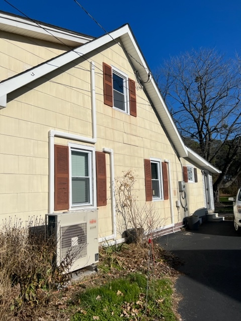 Building Photo - 120 Dundee Ave