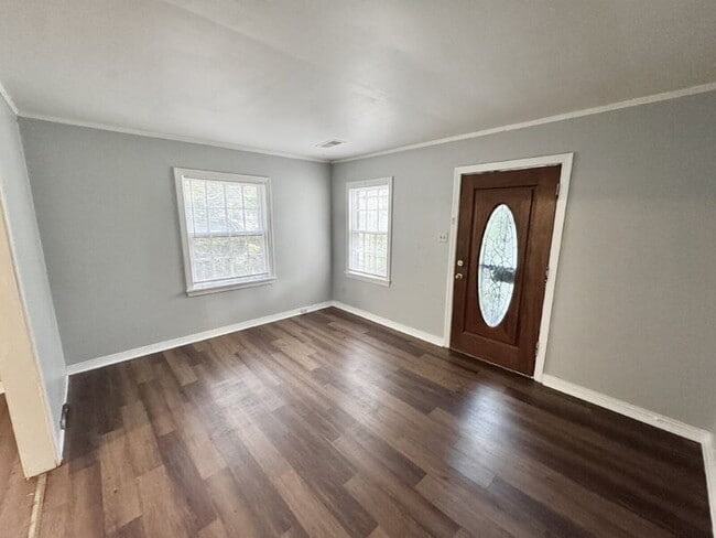 Building Photo - 3350 Hardin Ave