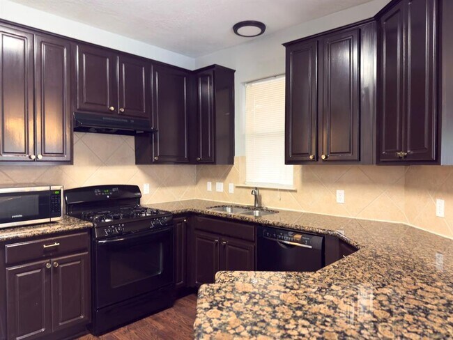 Building Photo - 5227 Brinkman Ct