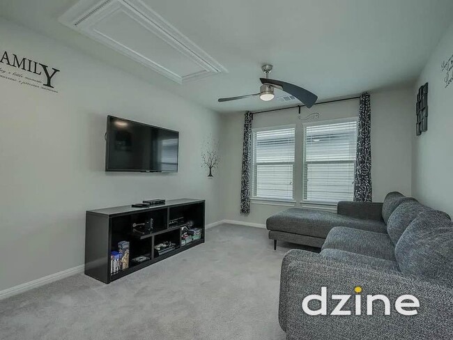 Building Photo - 14010 Eucalyptus Bnd
