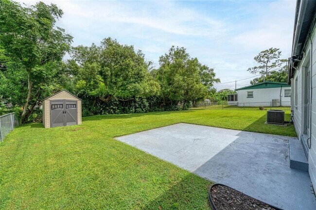 Building Photo - 3015 Tampico Dr