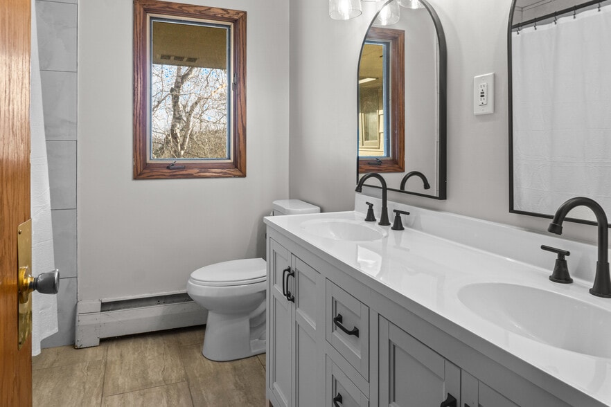 Bathroom - 4111 Lowry Ave N