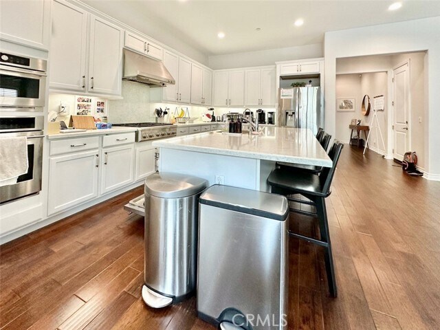 Building Photo - 108 Cordial