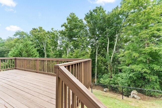 Building Photo - 3136 Brook Hill Dr