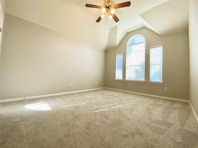 Building Photo - 6315 Holly Canyon Ct