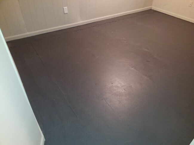 Building Photo - AVAILABLE NOW! Liberty Home 3 Bed 2 Bath 2...
