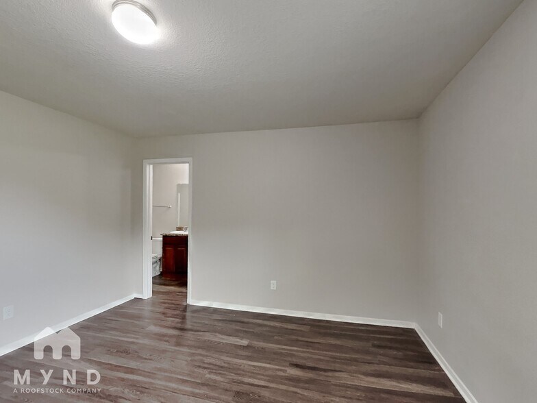 Building Photo - 6008 Orange Valley Cove