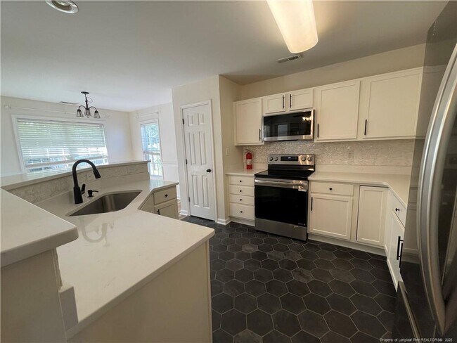 Building Photo - 2235 Gray Goose Loop