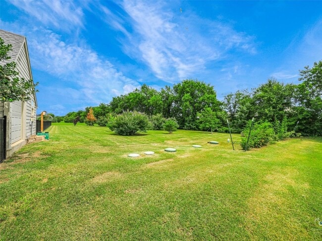 Building Photo - 4428 Lake Breeze Dr