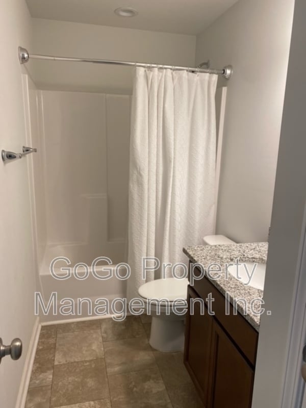 Building Photo - 811 Millsgrove Ct