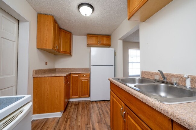 Building Photo - 2 bed/1 bath site built home