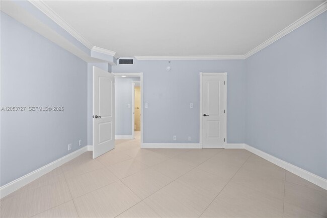 Building Photo - 3001 S Ocean Dr
