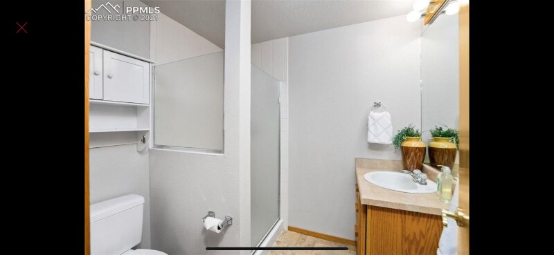 Building Photo - 9544 Waterbury Dr
