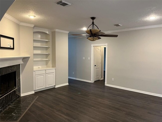 Building Photo - 6507 Stone Briar Dr
