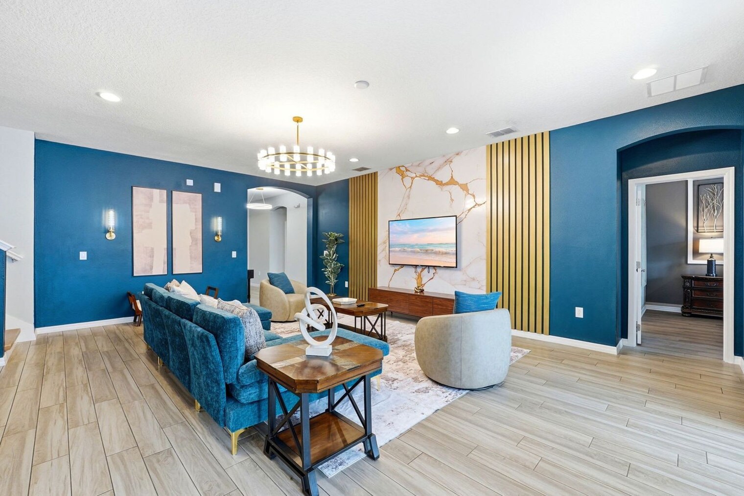 Building Photo - 6001 Broad Oak Dr