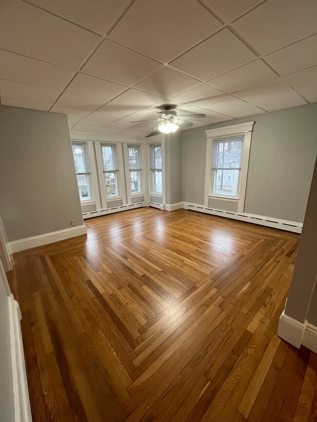 New Bedford Apartments Under 1000