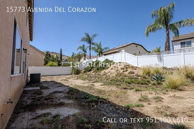 Building Photo - 15773 Avenida Del Corazon
