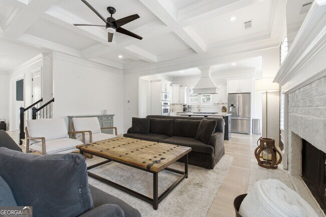 Building Photo - 5451 Autumn Flame Dr NE