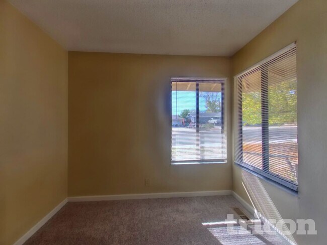 Building Photo - 1965 Windsor Way