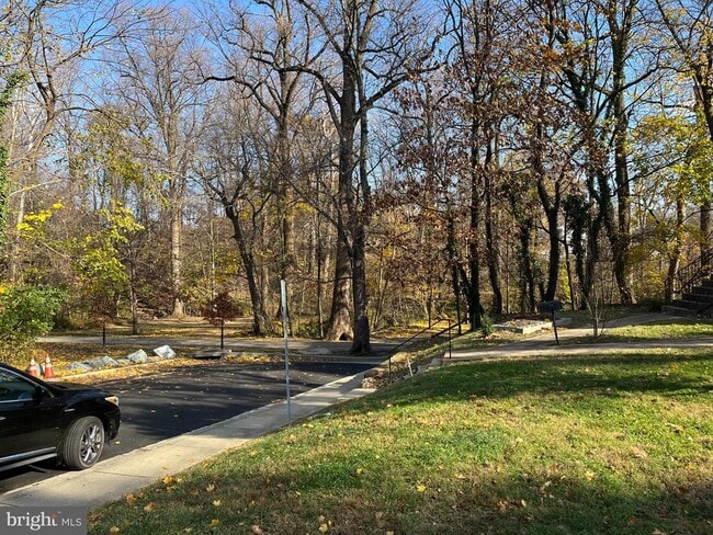 Building Photo - 8009 Garland Ave