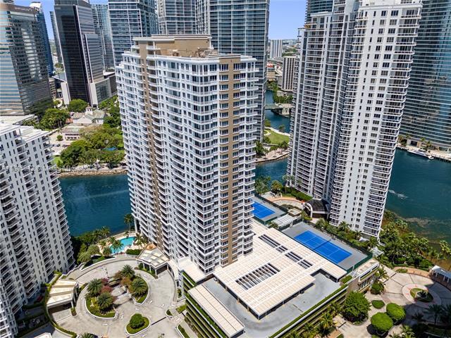 Building Photo - 801 Brickell Key Blvd