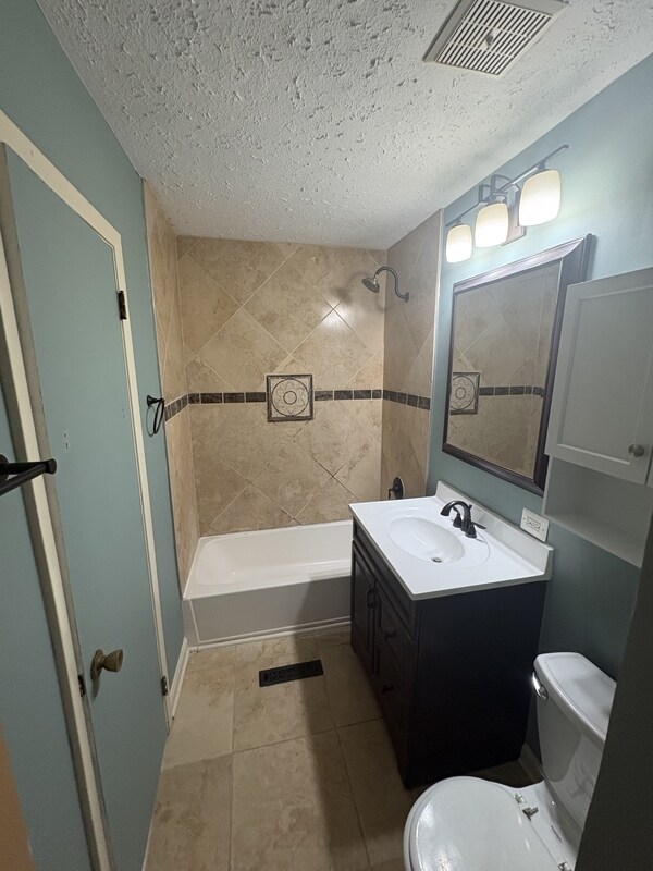 Building Photo - 6094 Andover Blvd