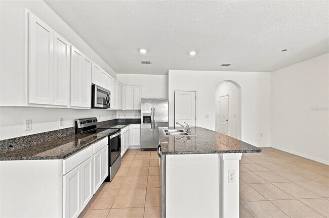Building Photo - 3144 Pleasant Willow Ct